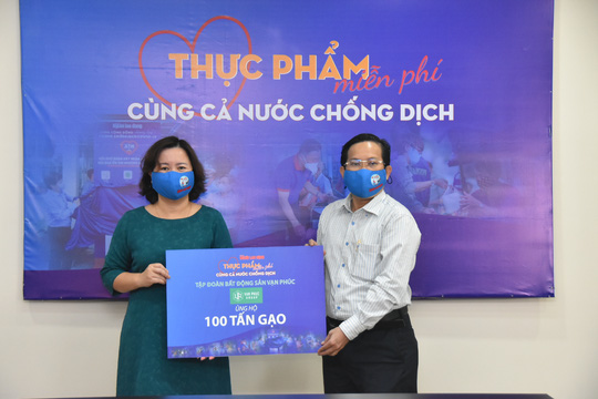 Chung tay phòng chống dịch Covid – 19, Tập đoàn Bất động sản Vạn Phúc ủng hộ 100 tấn gạo và 2.000 quần áo bảo hộ